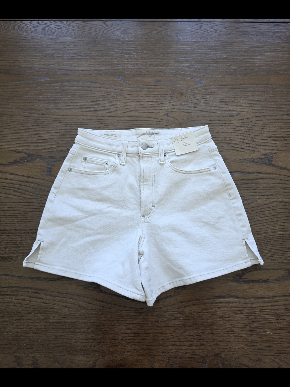 Universal Thread White High-Rise A-Line Denim Shorts Women's 4
